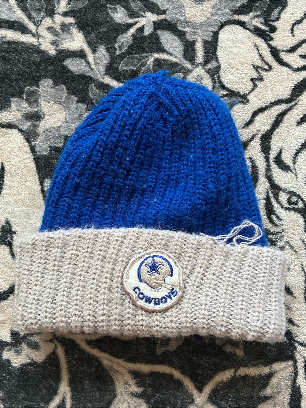 000 - VINTAGE 80s DALLAS COWBOYS NFL FOOTBALL BEANIE